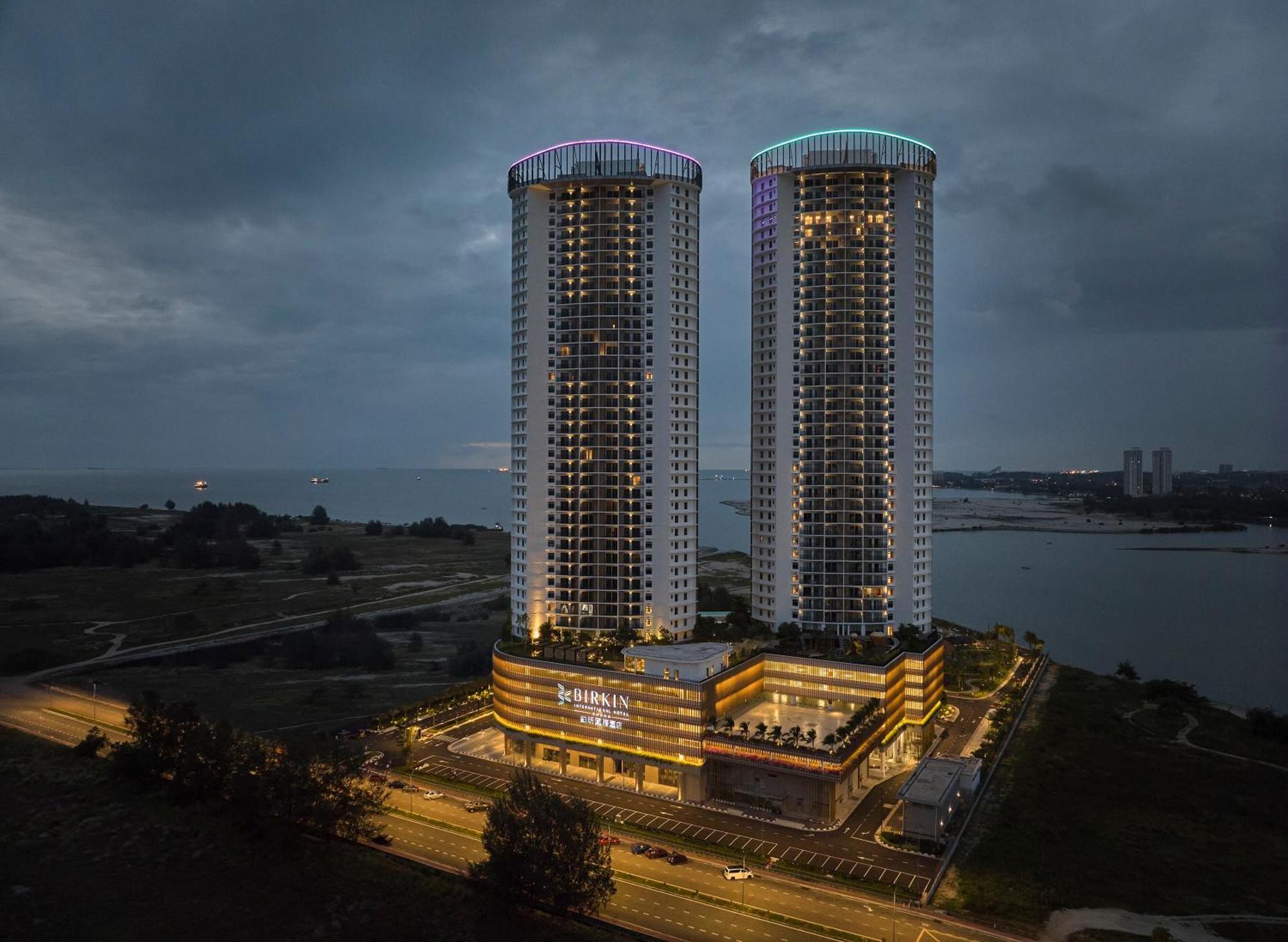 Birkin International Hotel Malacca Екстериор снимка